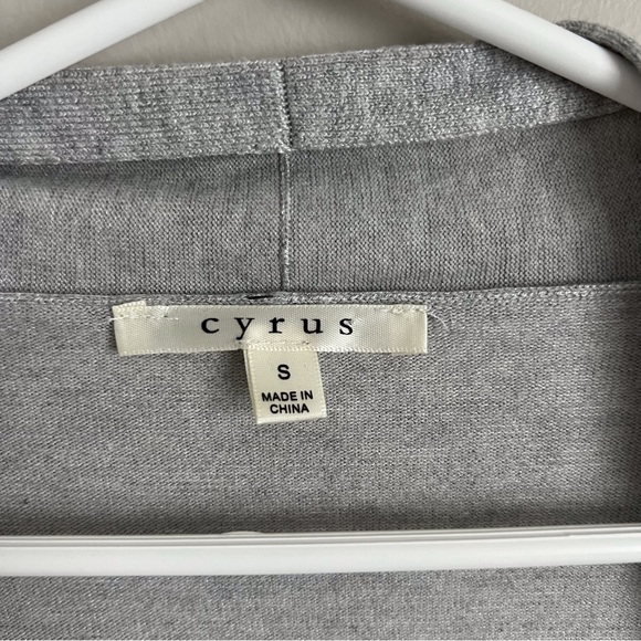 Cyrus Grey Open Front Cardigan Sweater Knit Neutral Office Casual Women’s Small - Picture 3 of 6